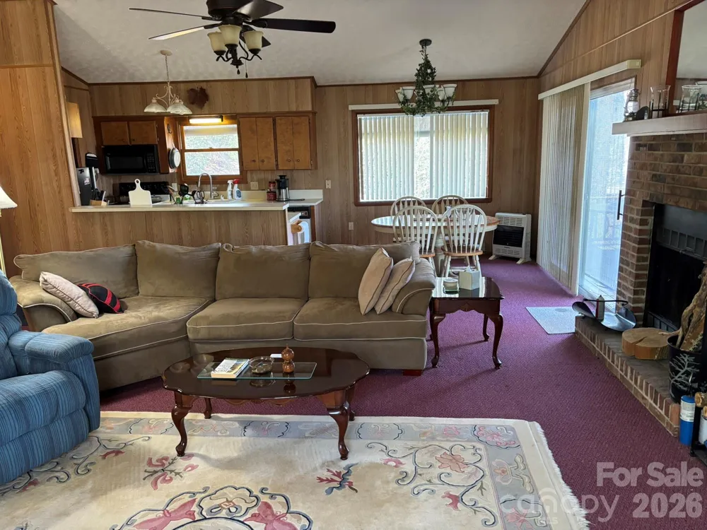 120 Kimberly Drive Bryson City, NC 28713