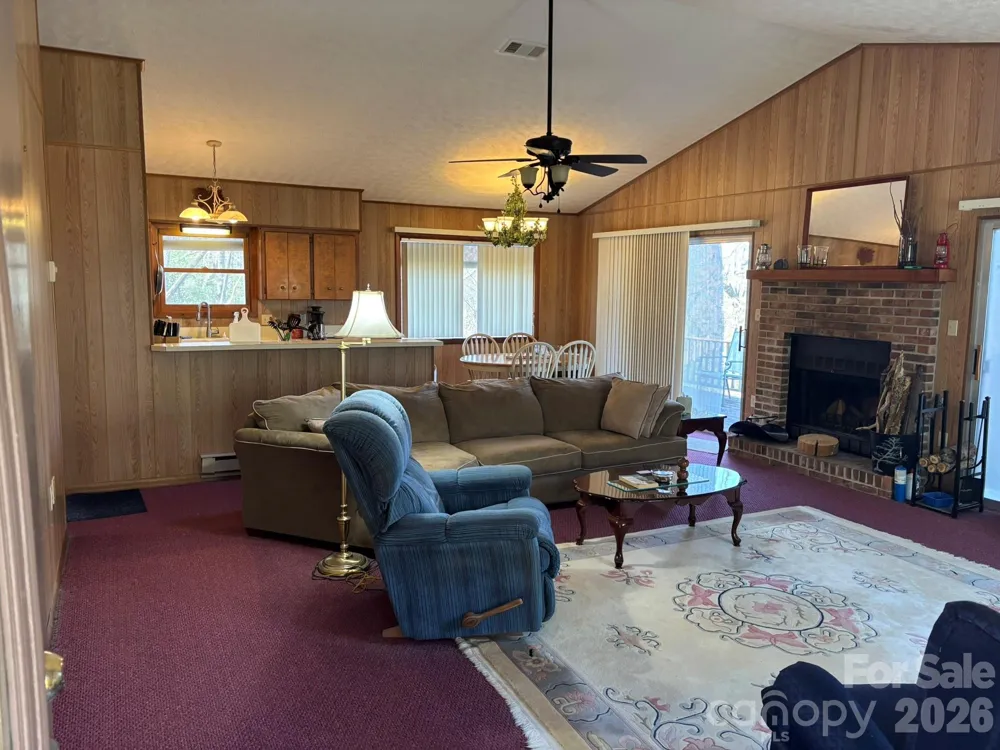 120 Kimberly Drive Bryson City, NC 28713