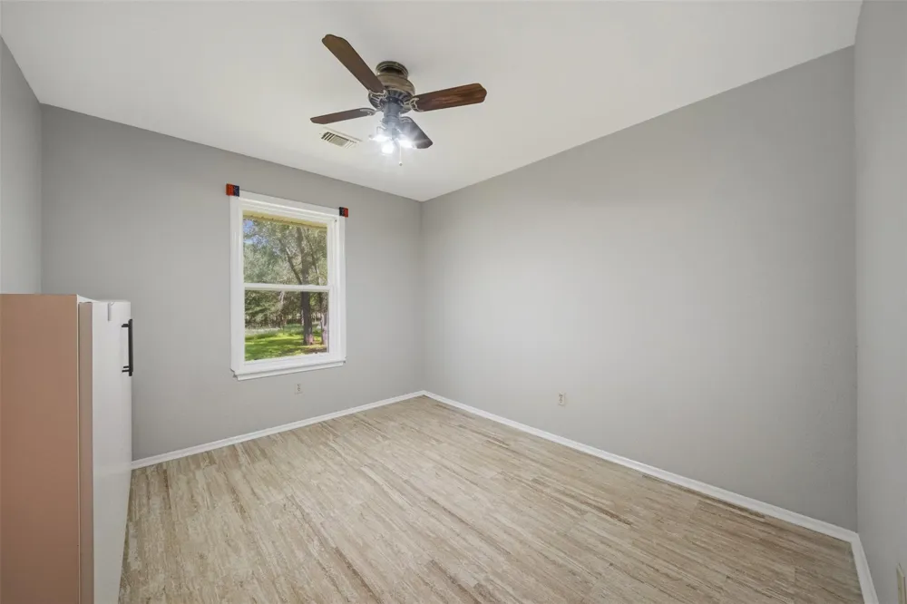 5950 Old Spanish Trail Bryan, TX 77807