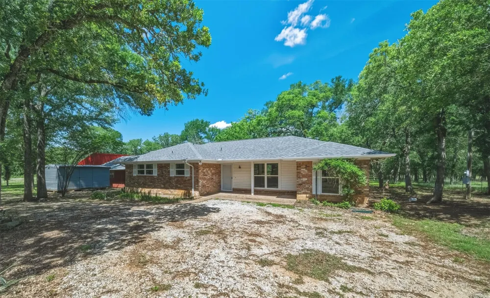 5950 Old Spanish Trail Bryan, TX 77807