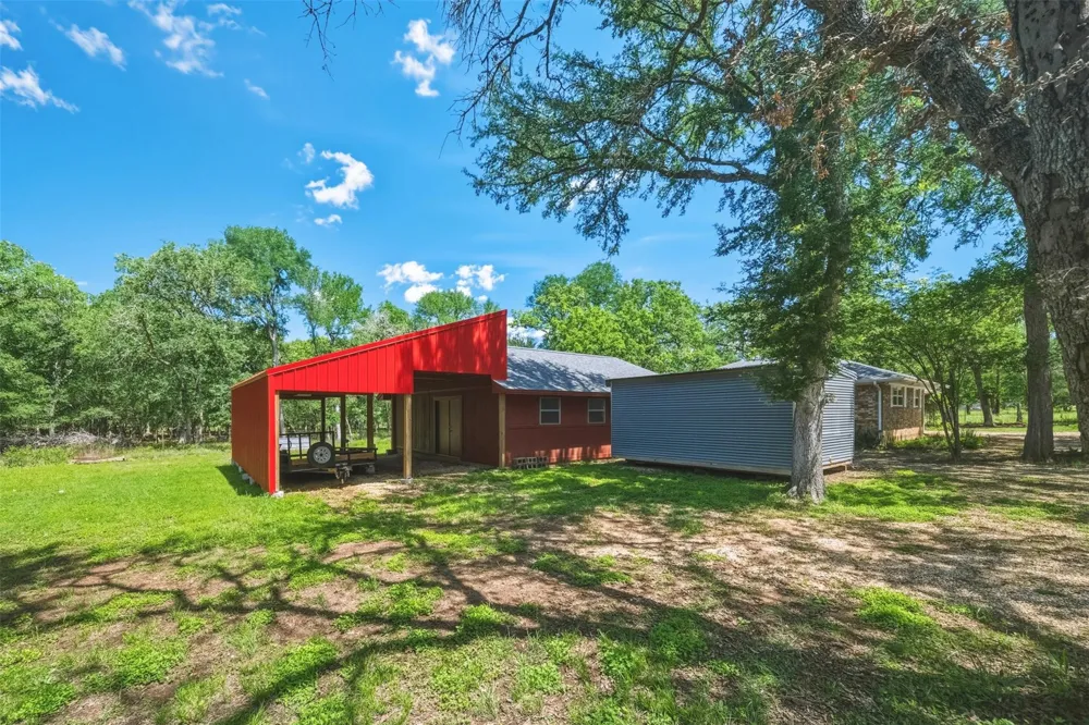 5950 Old Spanish Trail Bryan, TX 77807