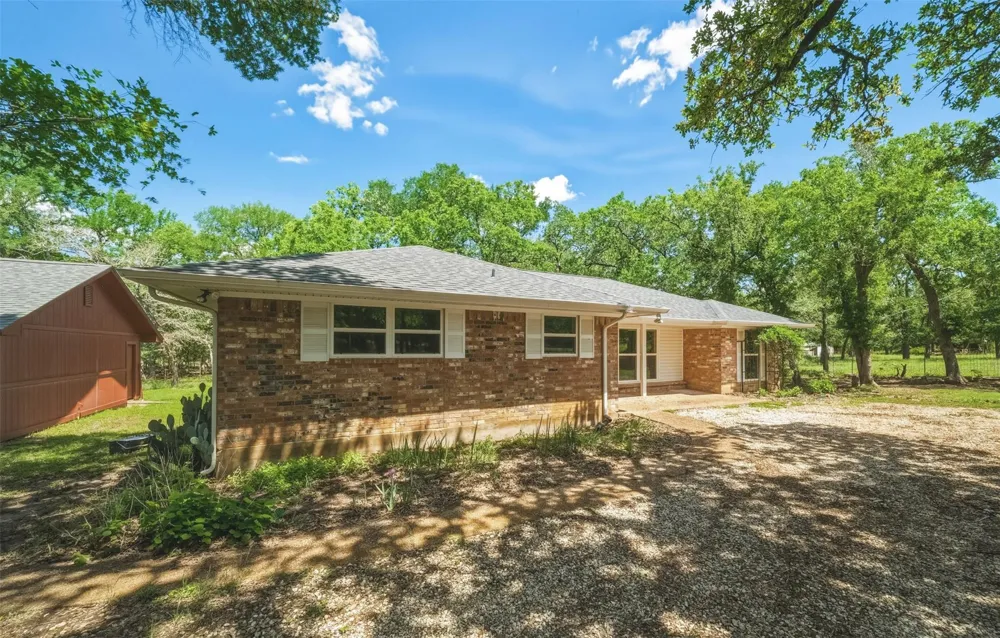 5950 Old Spanish Trail Bryan, TX 77807