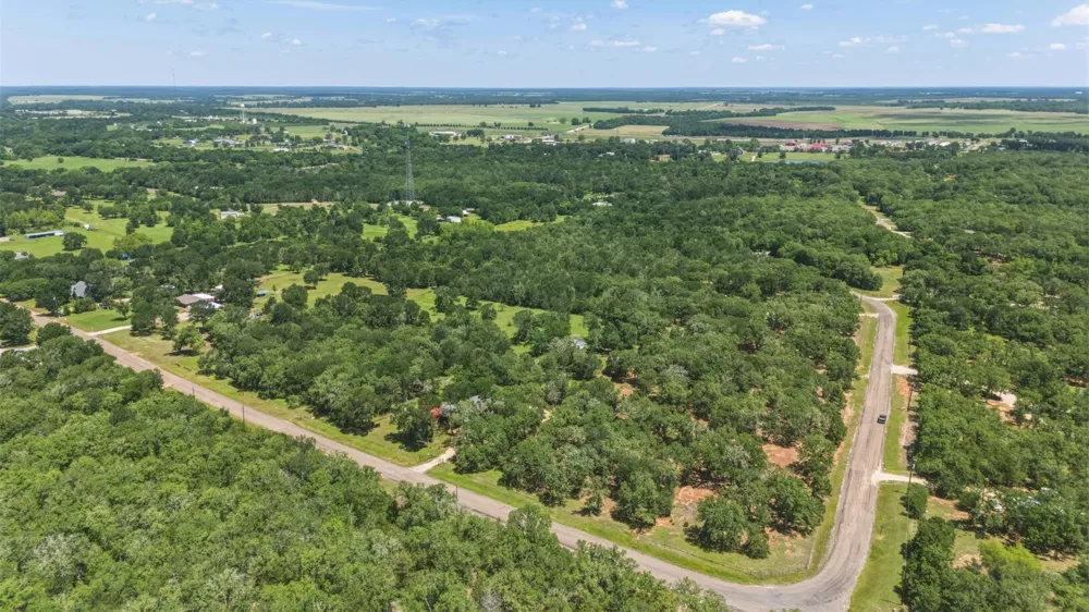 5950 Old Spanish Trail Bryan, TX 77807