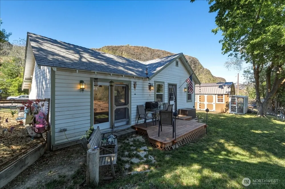 458 Partello Park Grand Coulee, WA 99133