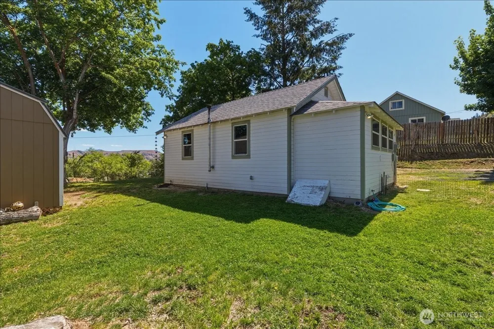 458 Partello Park Grand Coulee, WA 99133
