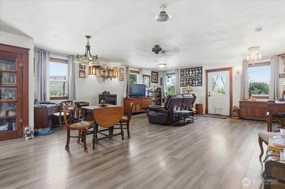 458 Partello Park Grand Coulee, WA 99133