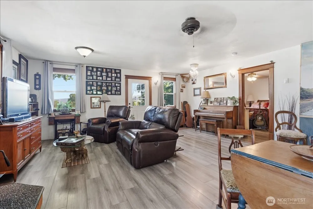 458 Partello Park Grand Coulee, WA 99133