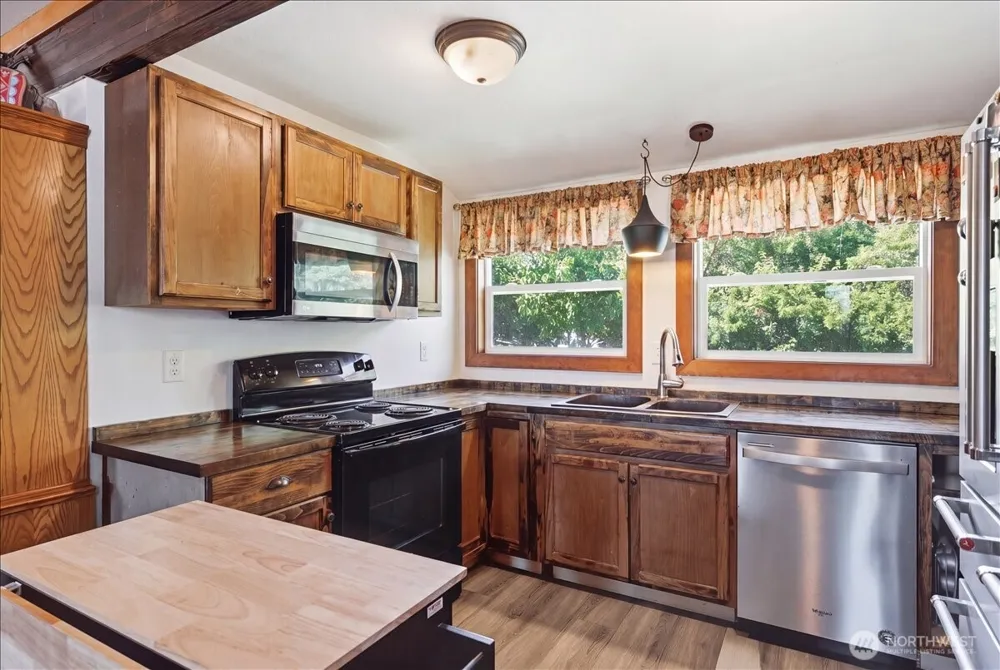 458 Partello Park Grand Coulee, WA 99133