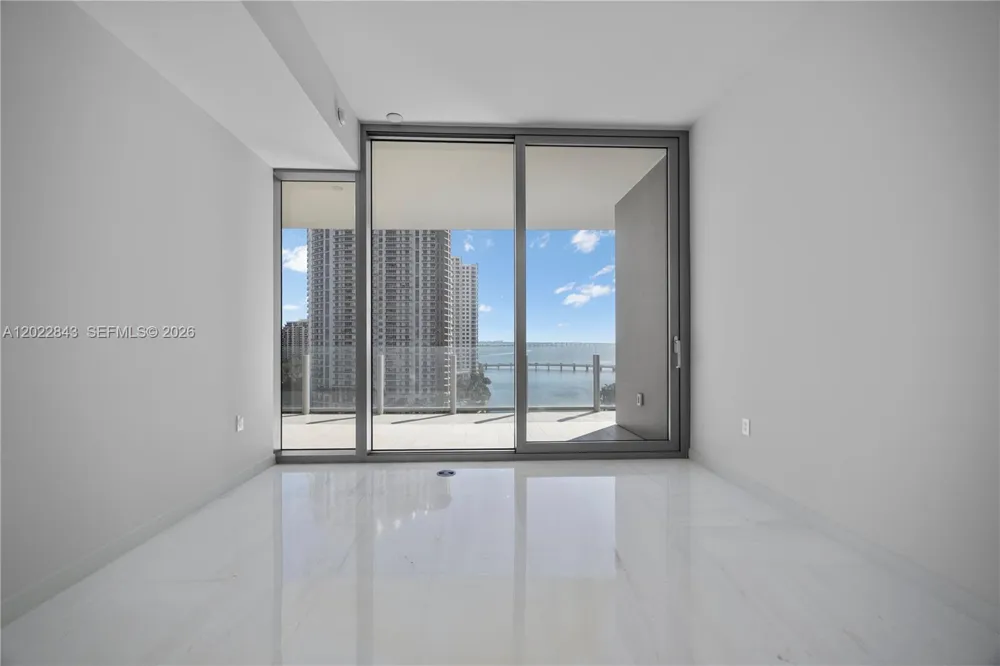 300 Biscayne Blvd Way #1102 Miami, FL 33131