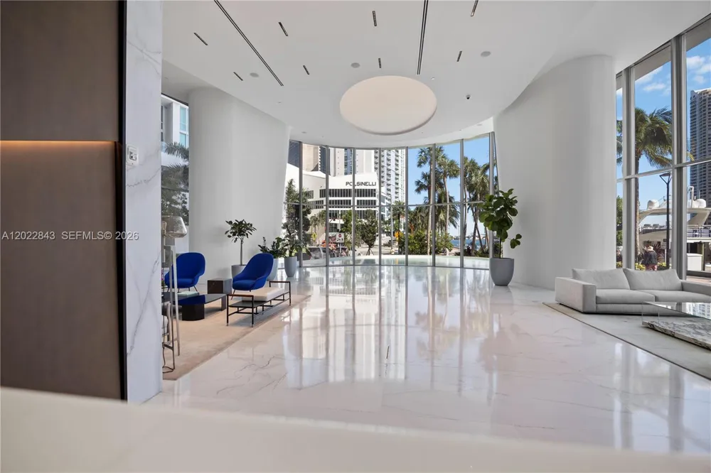 300 Biscayne Blvd Way #1102 Miami, FL 33131