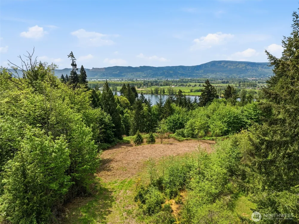 0 E State Route 4 Cathlamet, WA 98612