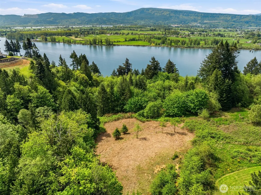 0 E State Route 4 Cathlamet, WA 98612