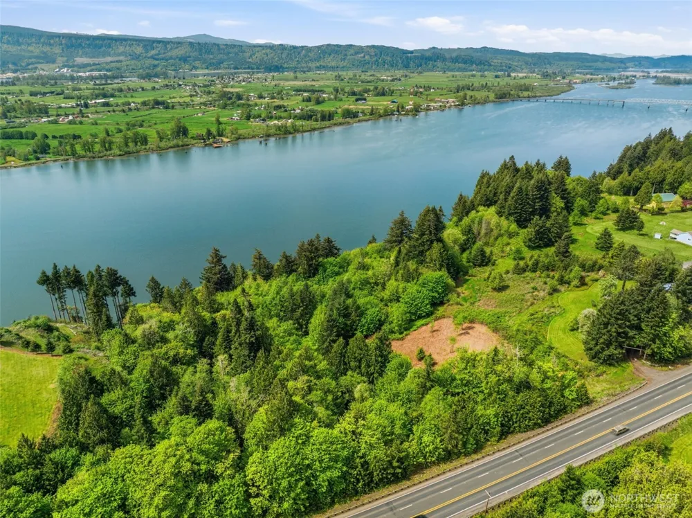 0 E State Route 4 Cathlamet, WA 98612