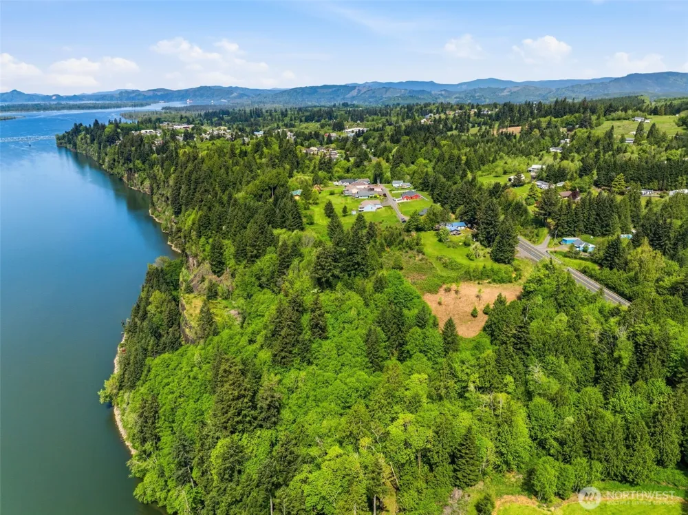 0 E State Route 4 Cathlamet, WA 98612