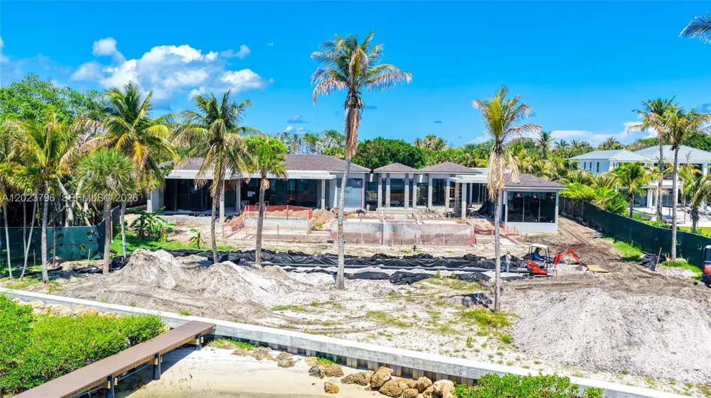 508 S Beach Rd Jupiter Island, FL 33455