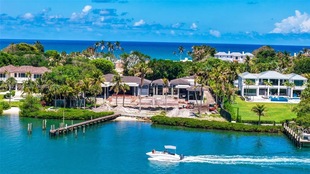 508 S Beach Rd Jupiter Island, FL 33455