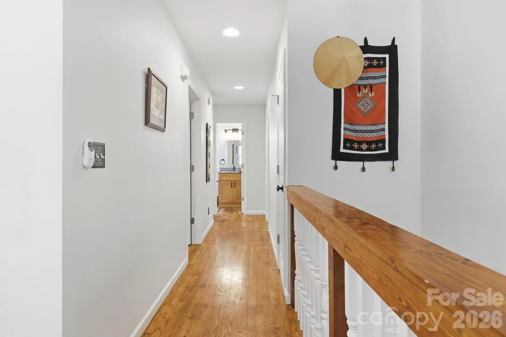 302 Rich Mountain Road Flat Rock, NC 28731