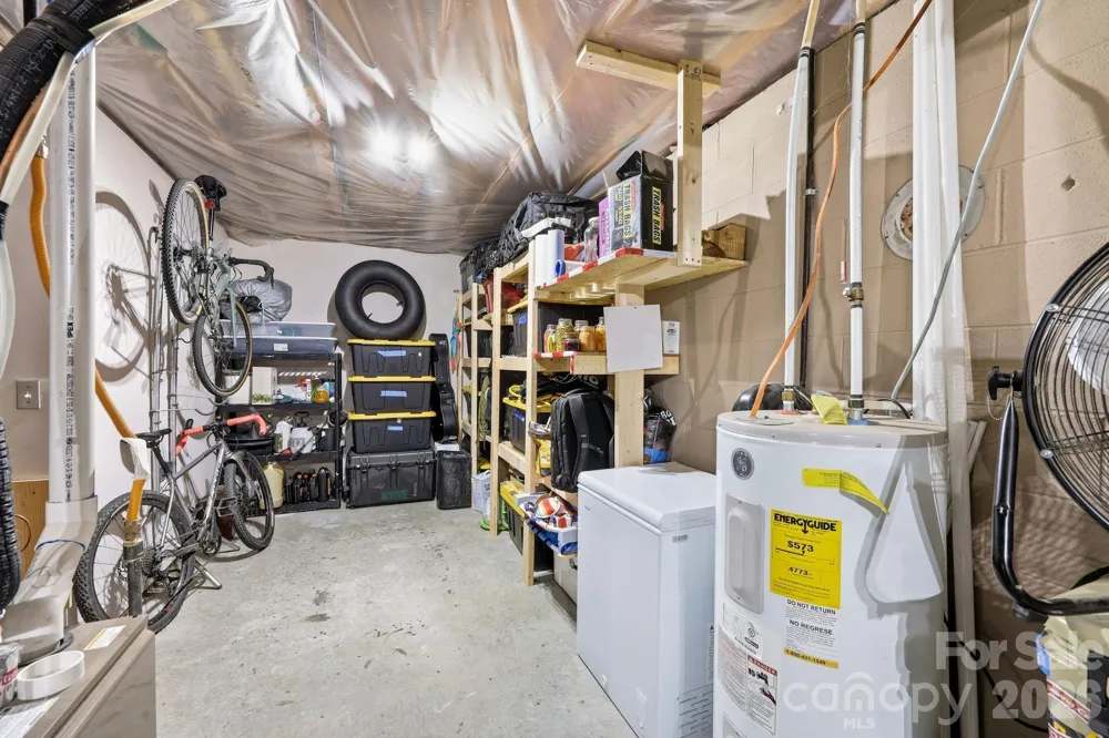 302 Rich Mountain Road Flat Rock, NC 28731