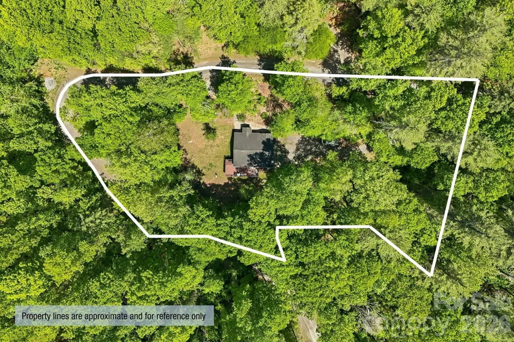 302 Rich Mountain Road Flat Rock, NC 28731