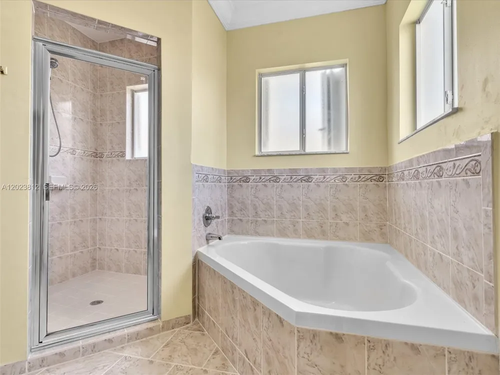 2864 SW 138th Path Miami, FL 33175