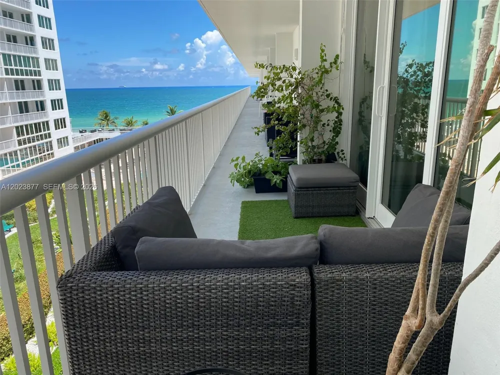 5401 Collins Ave #339 Miami Beach, FL 33140