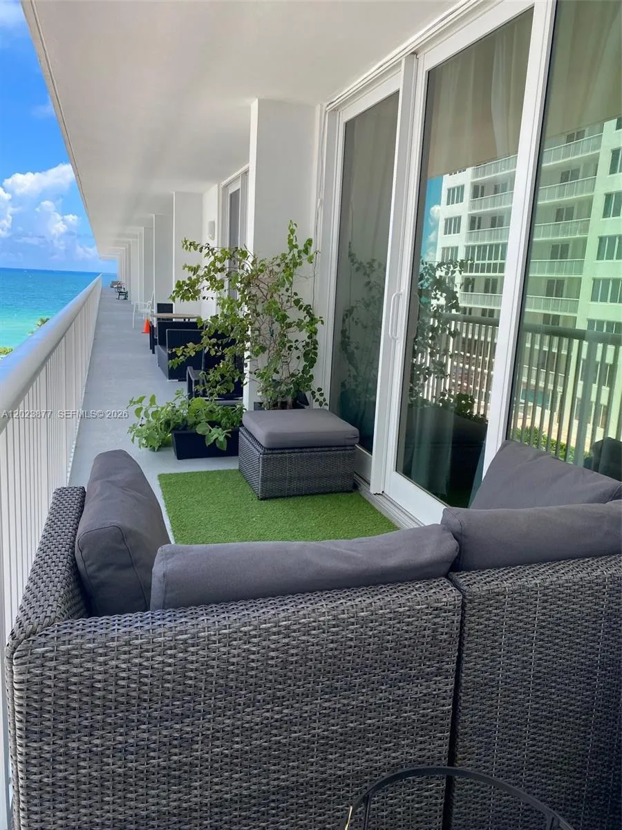 5401 Collins Ave #339 Miami Beach, FL 33140