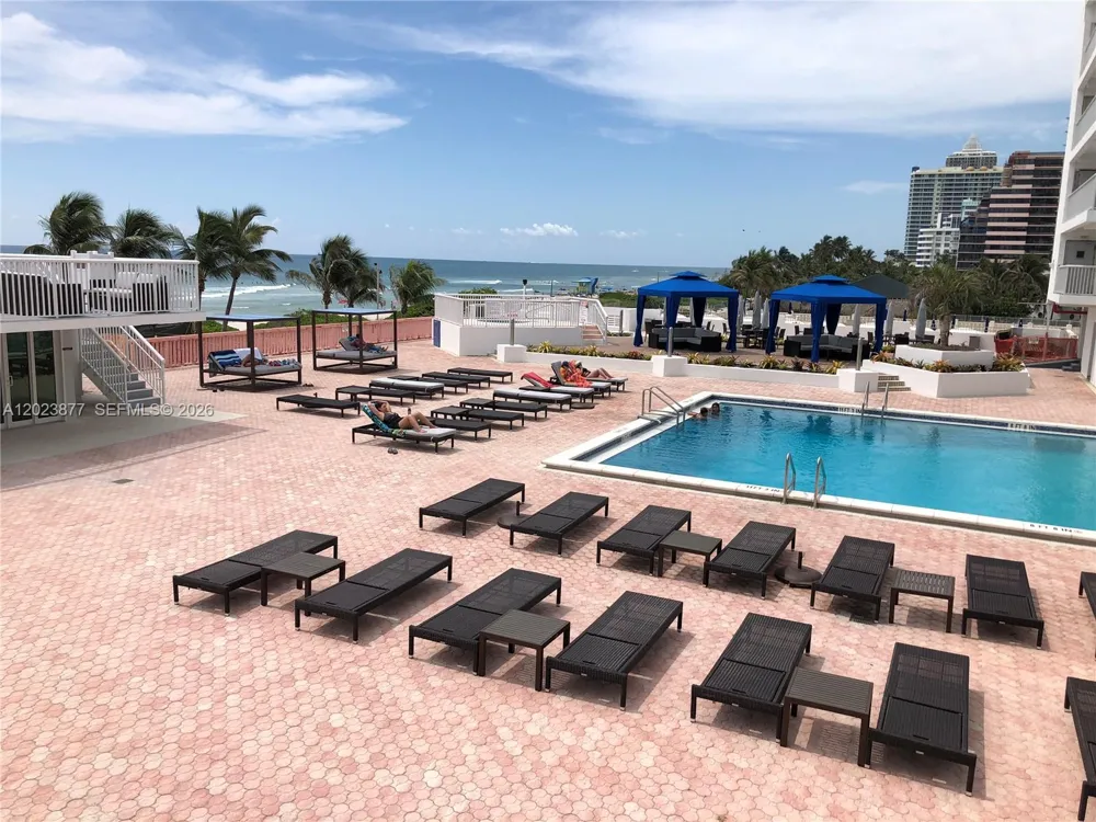 5401 Collins Ave #339 Miami Beach, FL 33140