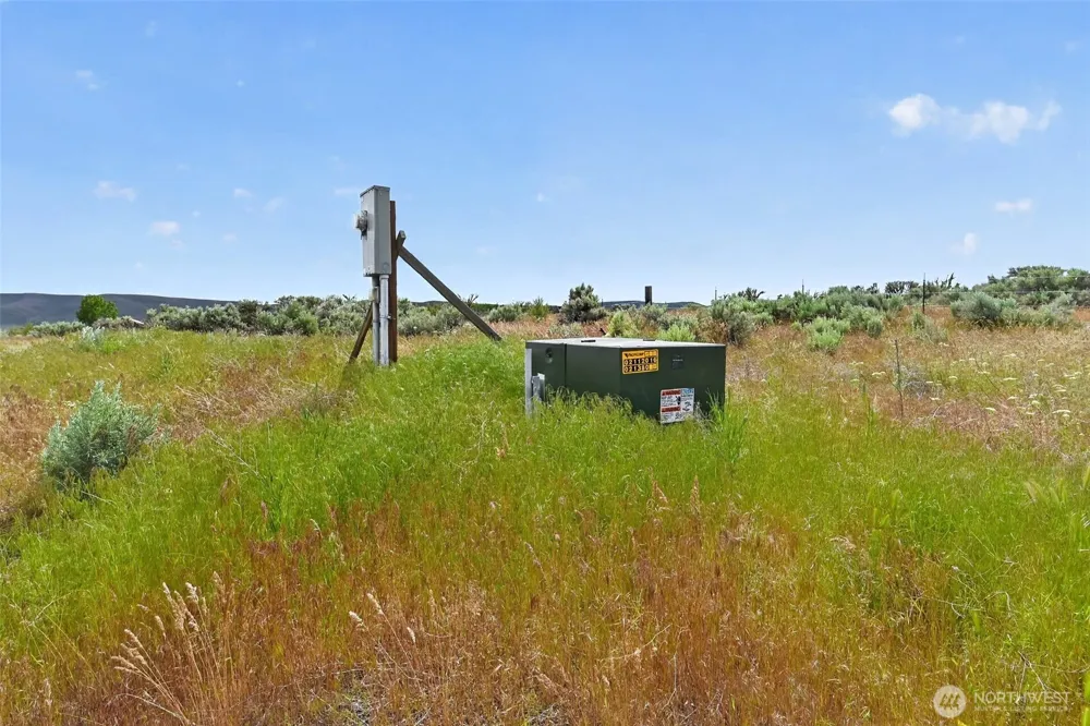 130 Red Tail Road Yakima, WA 98908