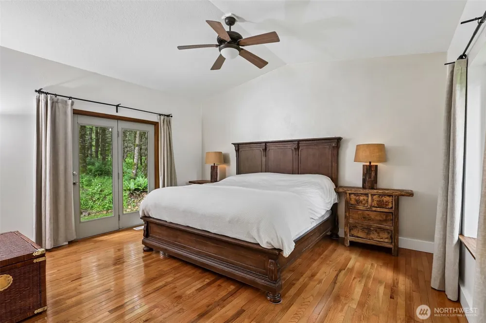 873 Mountain View Road Kalama, WA 98625