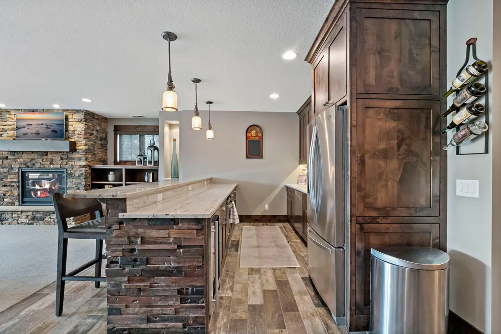 12611 20th Street West Lakeland, MN 55082