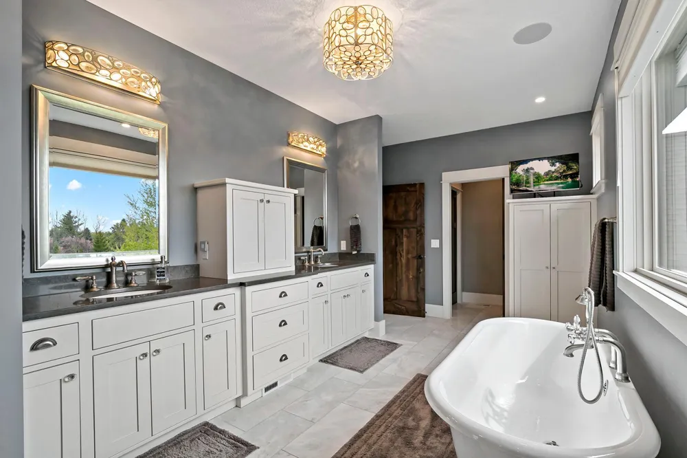 12611 20th Street West Lakeland, MN 55082