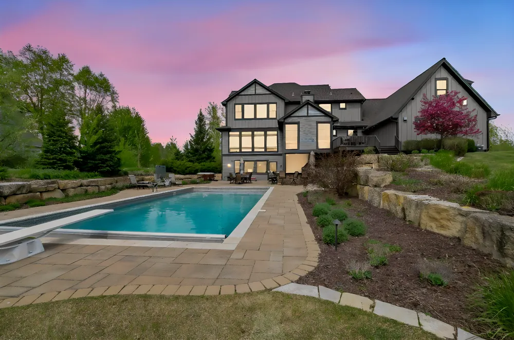 12611 20th Street West Lakeland, MN 55082