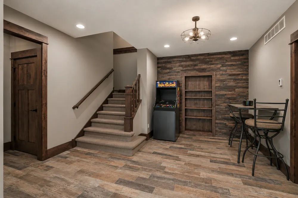 12611 20th Street West Lakeland, MN 55082
