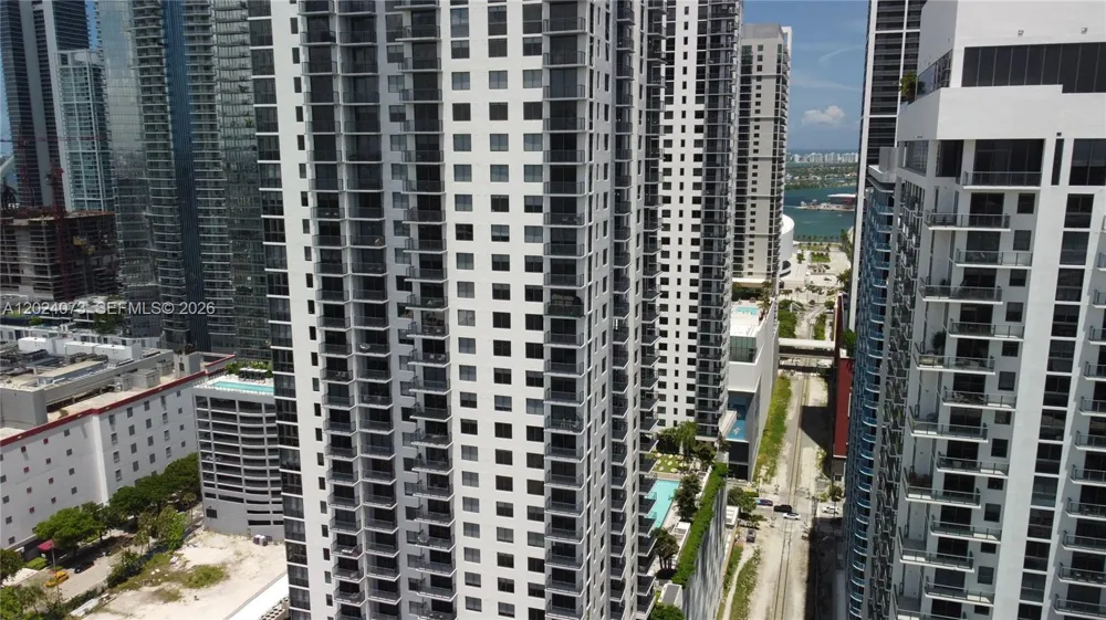 697 Miami Ave #1810 Miami, FL 33136