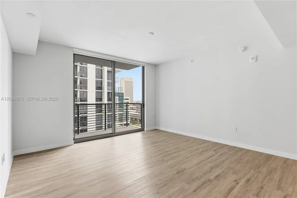 697 Miami Ave #1810 Miami, FL 33136