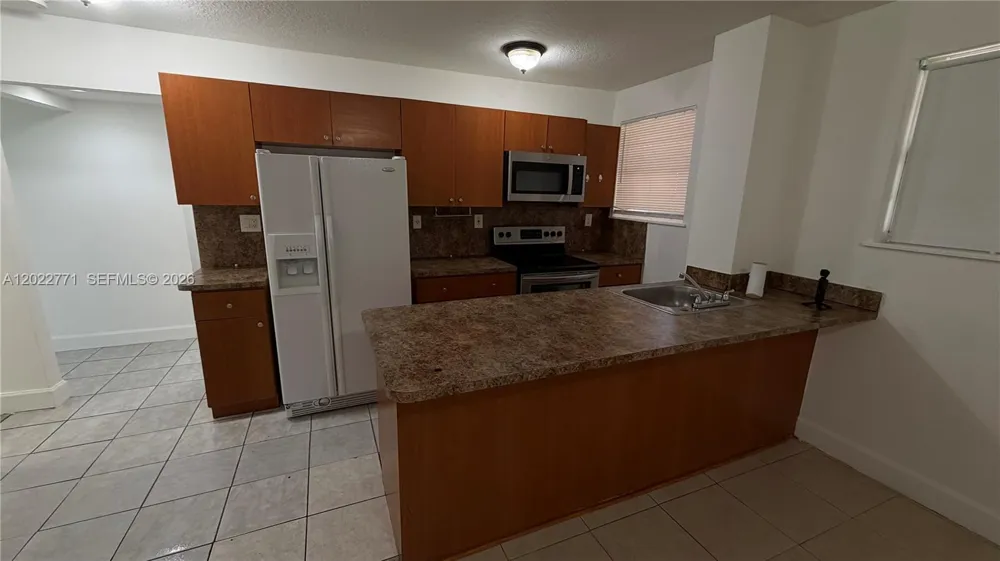 14180 NW 22nd Ave #1 Opa-Locka, FL 33054
