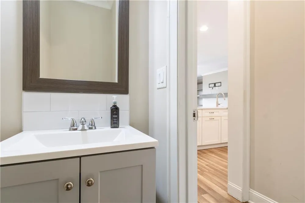 1838 Glenview Park Circle Duluth, GA 30097