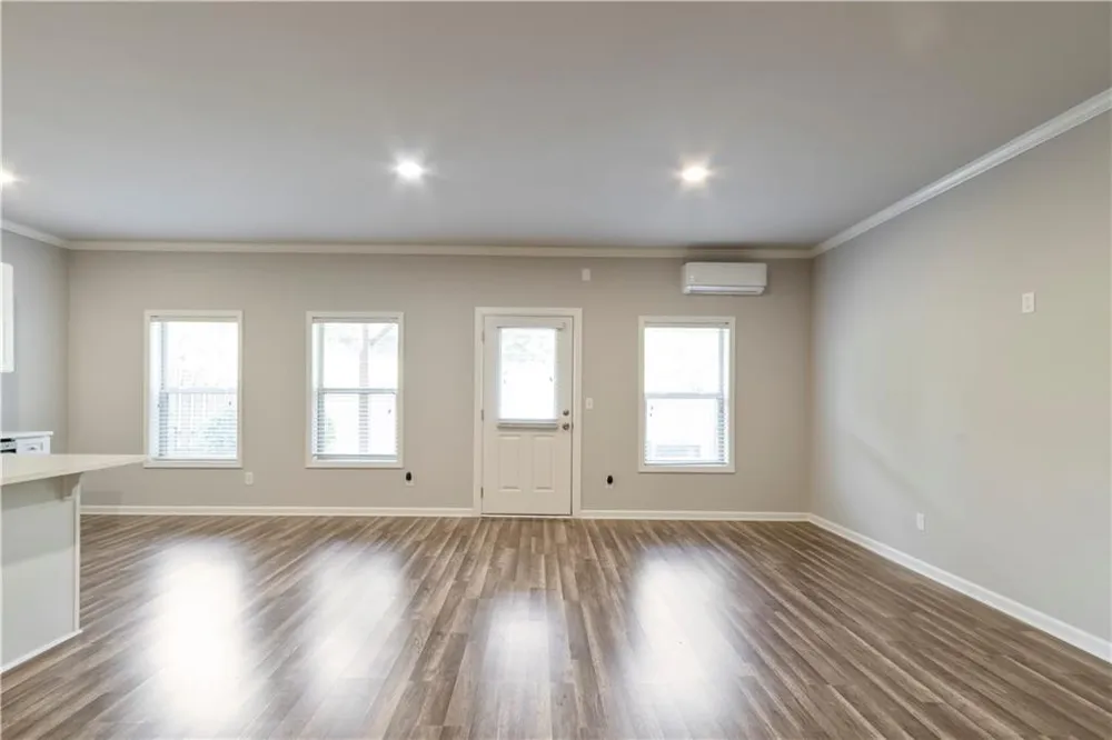1838 Glenview Park Circle Duluth, GA 30097