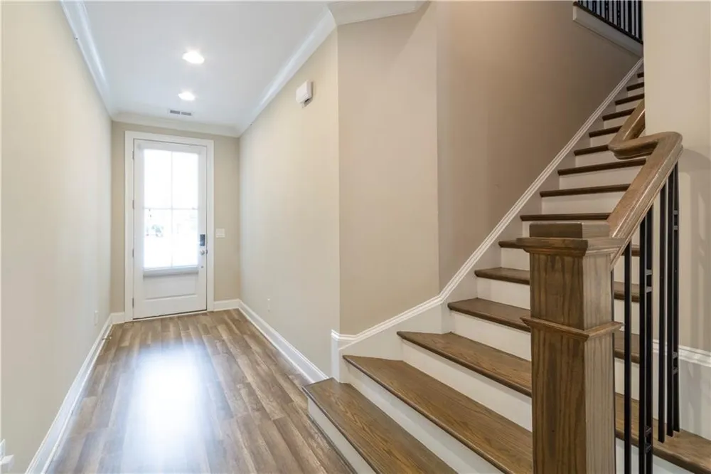 1838 Glenview Park Circle Duluth, GA 30097