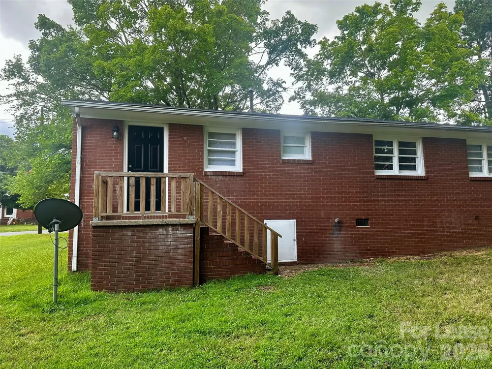 110 Mendota Avenue Lexington, NC 27292