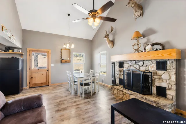 1030 Owl Hollow Leakey, TX 78873
