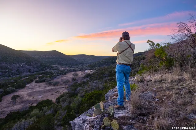 1030 Owl Hollow Leakey, TX 78873