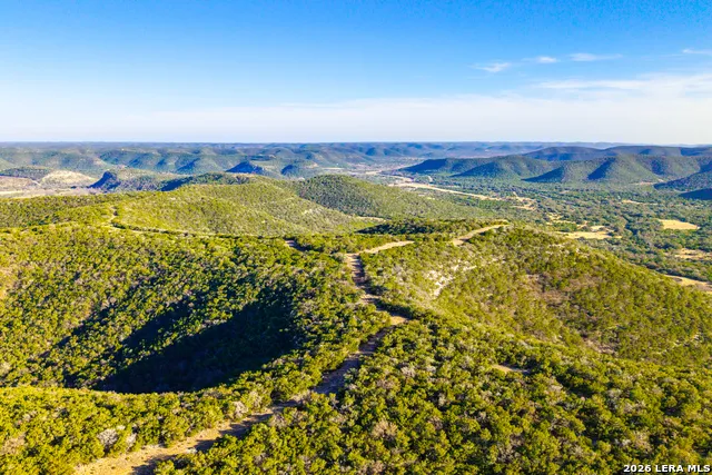 1030 Owl Hollow Leakey, TX 78873