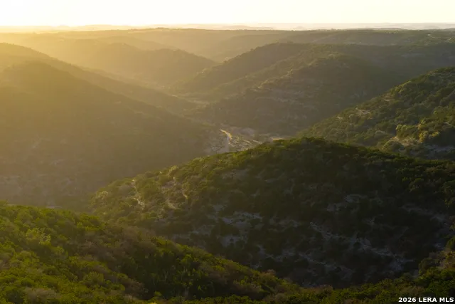 1030 Owl Hollow Leakey, TX 78873