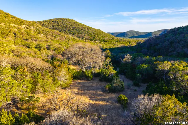 1030 Owl Hollow Leakey, TX 78873