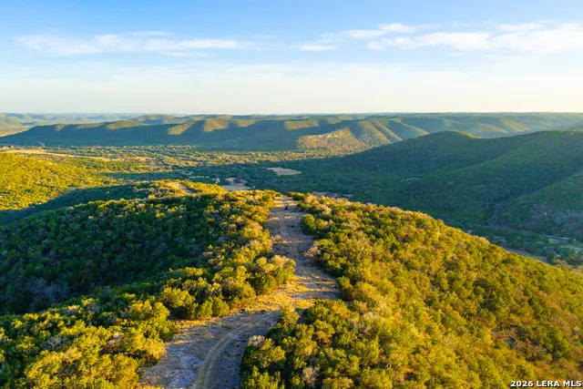 1030 Owl Hollow Leakey, TX 78873