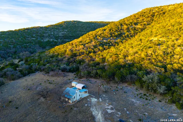 1030 Owl Hollow Leakey, TX 78873