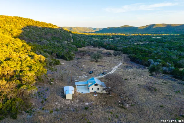 1030 Owl Hollow Leakey, TX 78873