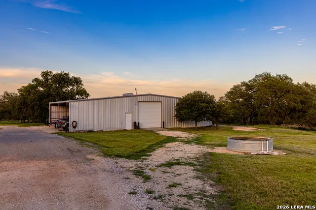 4205 Fredericksburg Rd Kerrville, TX 78028