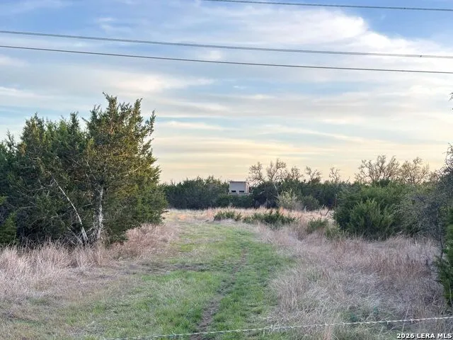 3738 DUDERSTADT RD Harper, TX 78631